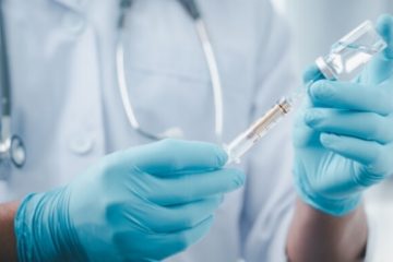 BioNTech avertizează asupra lacunelor de aprovizionare cu vaccin şi critică abordarea Comisiei Europene