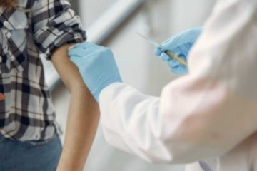 Personalul sanitar austriac va primi 25 de euro pentru fiecare doză de vaccin anti covid administrată
