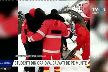Studenți craioveni, recuperați de salvamontiști din Munții Domogled