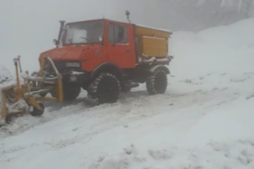 Vreme rece și ninsori în toata țara. Probleme în trafic pe patru drumuri județene din Alba și Bihor
