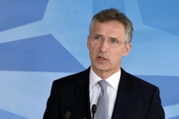 Ambasadorii statelor NATO dezbat marţi cazul avionului Ryanair deturnat de Belarus