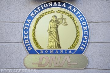 Preşedintele PNL Argeş, deputatul Adrian Miuţescu, urmărit penal într-un dosar instrumentat de DNA