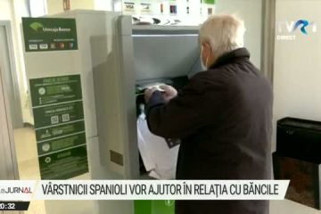 “Sunt bătrân, dar nu idiot”. Campania unui pensionar spaniol pentru ca personalul băncilor să îi ajute din nou pe vârstnici să efectueze operațiuni curente, precum scoaterea banilor sau plata facturilor