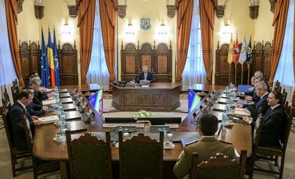 CSAT aprobă, astăzi, strategia de vaccinare anti-COVID-19 în România