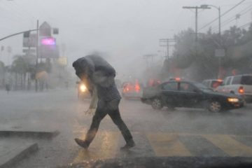 Italia: Tornadă în provincia Catania din Sicilia, inundații în Sardinia