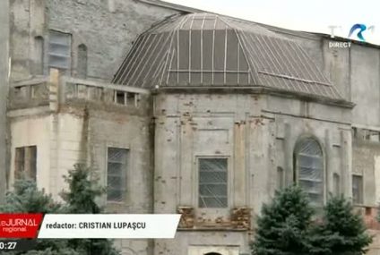 Primăria din Botoșani vrea să împrumute bani pentru restaurarea teatrului “Mihai Eminescu”. Lucrările de reabilitare au început în 2012