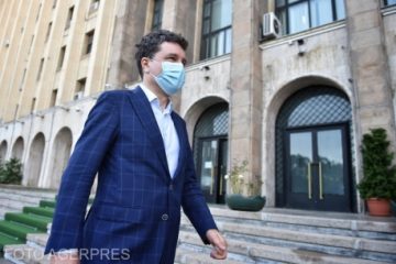 Nicușor Dan: Deși suntem un popor latin și emoțional, îi îndemn pe români să voteze cu capul