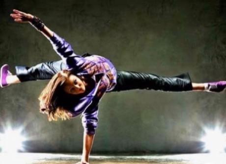 breakdance-ul-devine-olimpic.-va-fi-inclus-in-programul-jocurilor-de-la-paris-din-2024