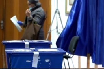 BEC a decis renumărarea voturilor exprimate la alegerile parlamentare în mai multe secţii din Capitală