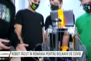 Cinci elevi au pus în funcțiune, în doar 48 de ore, un robot medical revoluționar