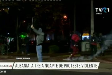 Proteste violente în Albania, după ce un polițist a împușcat mortal un tânăr care ieșise din casă în timpul restricțiilor de circulație