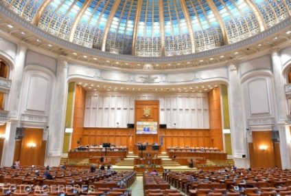 Camera Deputaţilor: Pedeapsă cu amendă în cazul unor infracţiuni de evaziune fiscală, dacă se achită prejudiciul