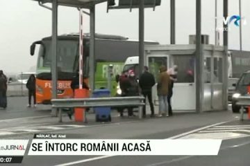 Numărul românilor de peste granițe care se întorc acasă de sărbători s-a înjumătățit în 2020 față de anul trecut