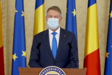 Iohannis, mesaj de ziua Revoluției: Justiţia trebuie să-şi facă datoria! Orice întârziere va transforma această ruşinoasă restanţă într-un grav atentat la adresa democraţiei noastre