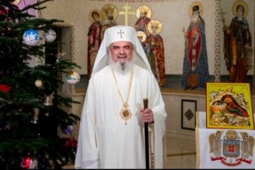 Patriarhul Daniel la Nașterea Domnului: Adresăm îndemn părintesc tuturor de a veni în ajutorul celor aflaţi în suferinţă şi în lipsuri