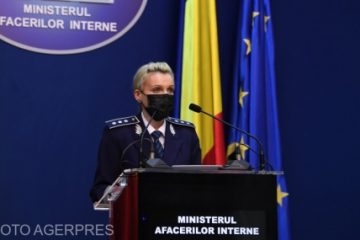 De Revelion sunt interzise petrecerile şi mesele festive. Peste 24 de mii de angajați ai Ministerului Afacerilor Interne, mobilizați în minivacanță