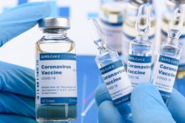 Premierul a aprobat solicitarea către Comisia Europeană ca România să beneficieze de încă 8 milioane de doze de vaccin