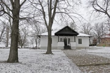 Acces gratuit la Casa Memorială ”Mihai Eminescu” de la Ipoteşti și la Muzeului Judeţean de Istorie din Botoșani, vineri, la 171 de ani de la naşterea poetului
