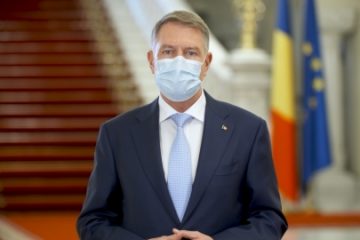 Președintele Klaus Iohannis are o ședință de lucru cu premierul Cîţu, vicepremierul Barna şi miniştrii Finanţelor şi Investiţiilor