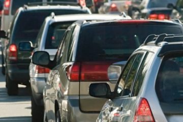 Nu se va introduce nicio formă de taxă auto anul acesta, dă asigurări ministrul Mediului, Barna Tanczos