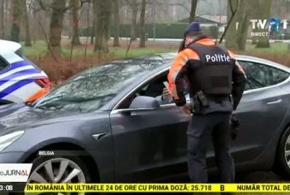 Controale severe la frontierele belgiene. Doar cei cu serviciul în țările vecine sunt lăsați să treacă