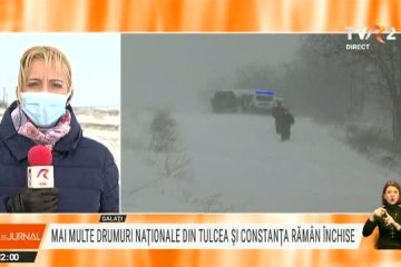 UPDATE Patru sectoare de drum național sunt închise joi la prânz în Constanța. Probleme pe zeci de drumuri județene. Nicio mașină nu mai este blocată în zăpadă