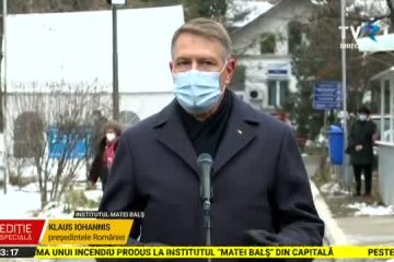 Klaus Iohannis, la Institutul „Matei Balş”: „Situația se repetă cumva (…) Avem de-a face cu o problemă structurală. I-am solicitat noului ministru al Sănătății să lucreze cu celeritate la o reformă a sistemului”