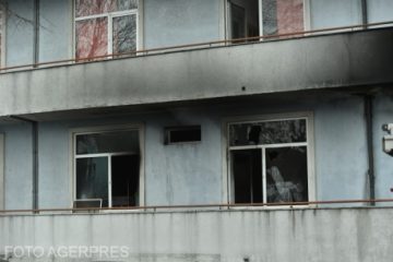 Starea de sănătate a pacienţilor transferaţi de la Institutul Matei Balş: Doi sunt intubaţi, alţi doi în stare gravă. Restul sunt în stare stabilă