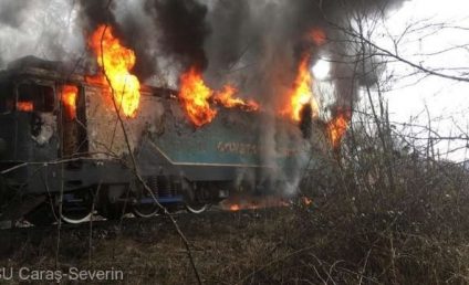 Circulaţia trenurilor între Bucureşti şi Budapesta, afectată după un incendiu la o locomotivă. Călătorii de pe această rută au fost transbordați cu mijloace auto