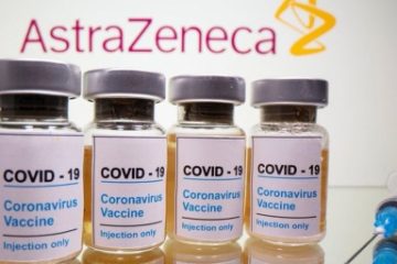 CNCAV: Imunizarea cu vaccinul AstraZeneca este recomandată în România pentru grupa de vârstă 18-55 de ani