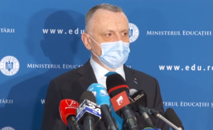 Sorin Cîmpeanu: Stocul de măşti achiziţionate de Ministerul Educaţiei este de 37 milioane. Mai primim donaţie 500.000