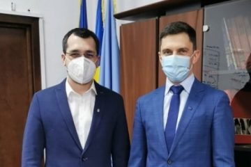 Revenirea spectatorilor pe stadioane, decisă printr-un ordin comun al MTS şi Ministerului Sănătăţii