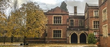 Marea Britanie: Prestigiosul Colegiu Winchester va admite fete pentru prima dată de la înfiinţarea sa în 1382