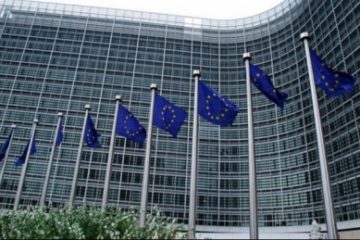 Comisia Europeană propune accelerarea procedurilor de deportare