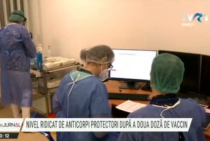 Studiu: Persoanele care au avut COVID dezvoltă un nivel de anticorpi chiar și de 10 ori mai mare, după vaccin