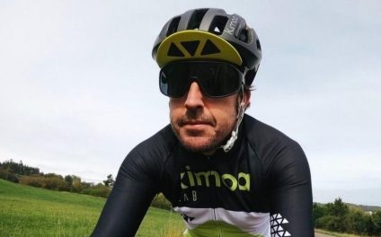 Dublul campion mondial de Formula 1, Fernando Alonso, victima unui accident pe o şosea din Elveţia. Pilotul spaniol era pe bicicletă