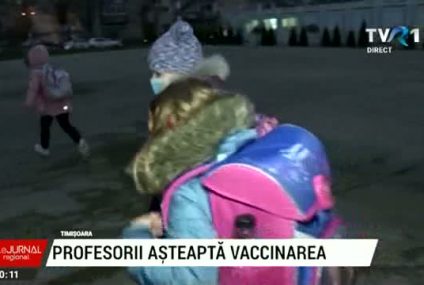 Profesorii așteaptă vaccinarea. Mulți dascăli din județul Timiș nu au reușit să își facă programarea pe platforma de vaccinare
