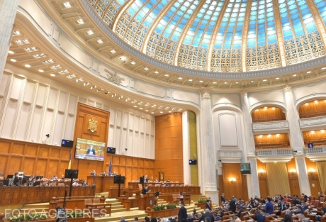 camera-deputatilor-–-vot-final-la-motiunea-simpla-impotriva-ministrului-sanatatii
