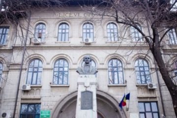 Judecătorii resping cererea Primăriei Sectorului 4 de evacuare a Colegiului ‘Gheorghe Şincai’