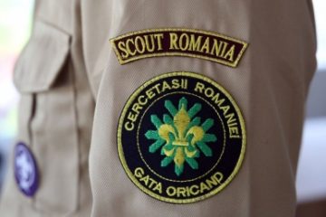 22 februarie, Ziua mondială a cercetăşiei, mişcarea care educă tinerii și copiii să devină cetățeni responsabili