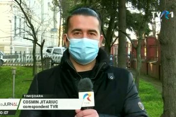 Starea de sănătate a solistului trupei Cargo, Adi Bărar, infectat cu coronavirus, s-a îmbunătățit. El este internat la terapie intensivă