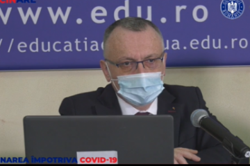 M. Educaţiei solicită CNSU ca elevii din clasele terminale să poată participa la cursuri cu prezența fizică și în scenariul roșu. Inspectorul general al Capitalei: Deocamdată se merge pe ordinul în vigoare