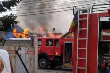 Incendiu provocat de un pacient la Spitalul de Psihiatrie din Craiova. Trei cadre medicale au suferit fracturi