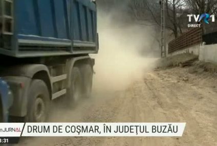 Drum de coșmar în județul Buzău. Sătenii amenință cu proteste dacă autoritățile nu fac reparații cât mai rapid