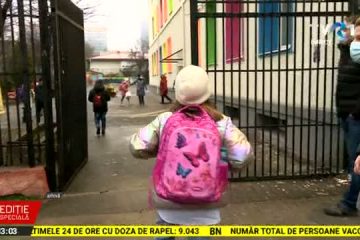 Un an de cursuri online. Președintele Coaliției pentru Educație, Daniela Vișoianu, la TVR: Este cert că există un deficit. Există un deficit de învățare și în urban, și în rural