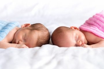 Un boom fără precedent de gemeni la nivel mondial. Creşterea este îngrijorătoare, deoarece aceştia sunt de multe ori subponderali, prematuri, cu mai multe complicaţii la naştere