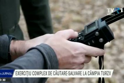 Exercițiu militar româno-american la Câmpia Turzii: Drone, avioane  și elicoptere au căutat un pilot care s-a catapultat lângă Cluj