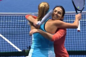 TENIS|  Raluca Olaru şi Nadia Kicenok s-au calificat în finala probei de dublu la Sankt Petersburg, învingând perechea Monica Niculescu/Lesley Pattinama Kerkhove