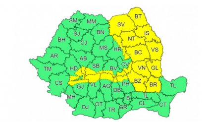 Două avertizări cod galben de intensificări ale vântului și ninsori moderate, în vigoare până miercuri seară