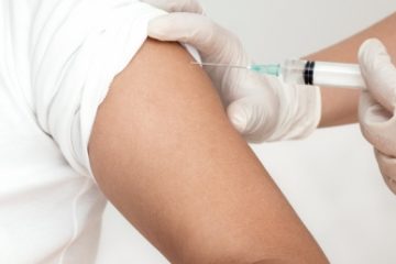 DSP Prahova, despre doi soţi cu COVID-19 decedaţi după imunizare: Nu e legătură de cauzalitate între vaccinare şi deces
